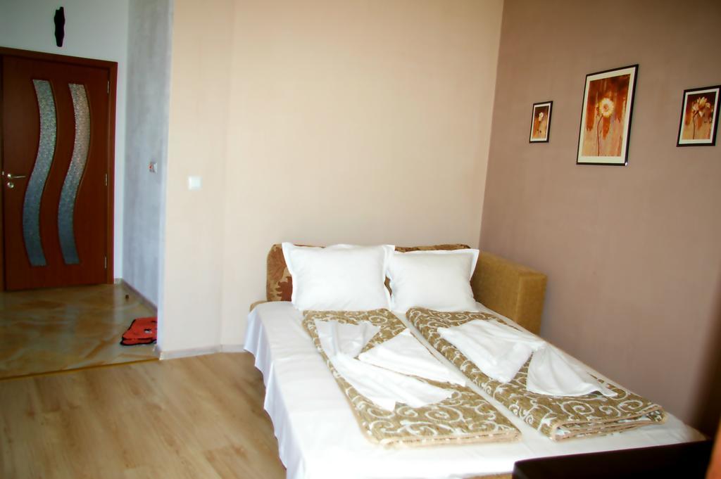 Sea View Apartments Созополь Экстерьер фото